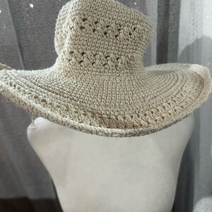 Elegant Cream Sun Hat